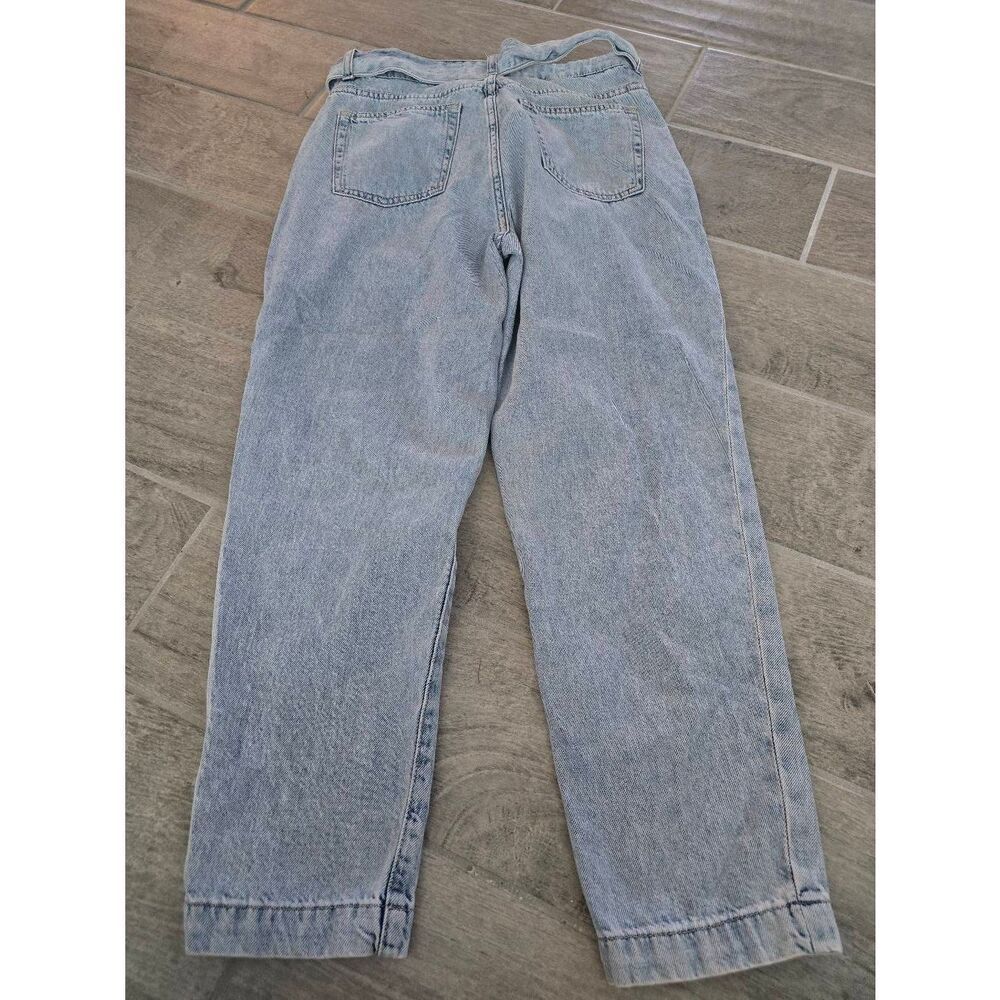 Women's H&M Ultra High Waisted Paperbag Mom Straight Leg‎ Jeans Size 4 - Picture 9 of 11